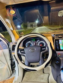 تۆیۆتا لاندكروزر پرادۆ